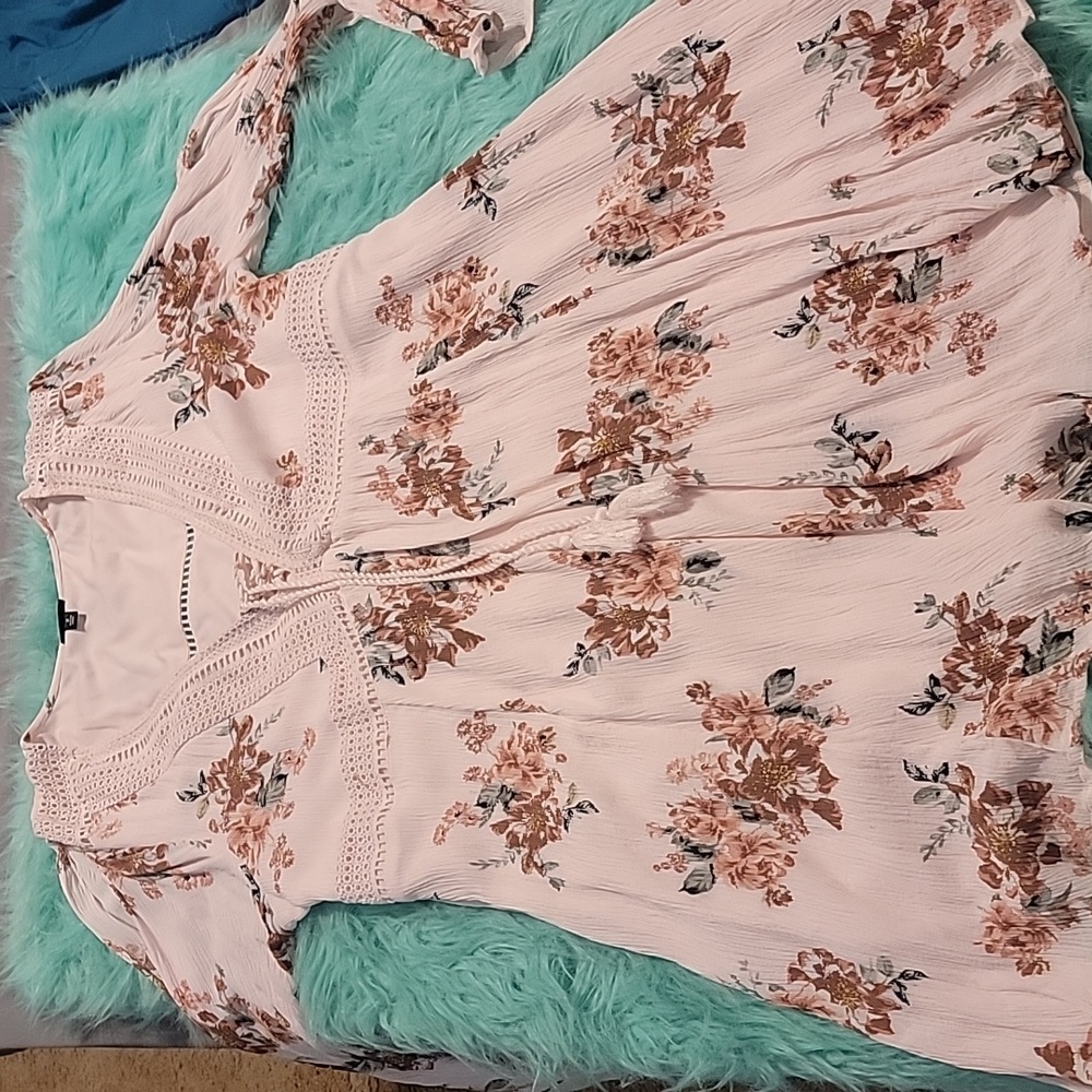 Open arm pink torrid dress 2x